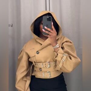 NEW $138 Dandy Belted Cropped Trench Jacket